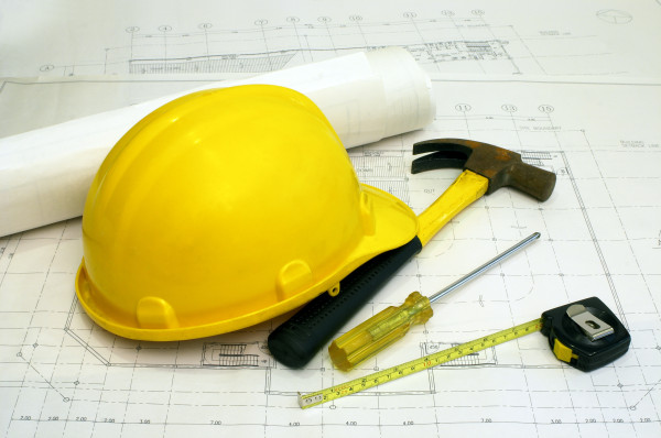 Vzdelávanie na mieru pre firmy: Nový zákon o výstavbe a elektronizácia v stavebníctve